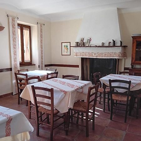 乌尔巴尼亚Agriturismo Valpietro住宿加早餐旅馆 外观 照片